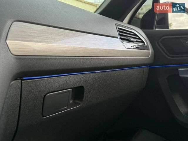 Белый Фольксваген Тигуан, объемом двигателя 1.98 л и пробегом 58 тыс. км за 25000 $, фото 23 на Automoto.ua