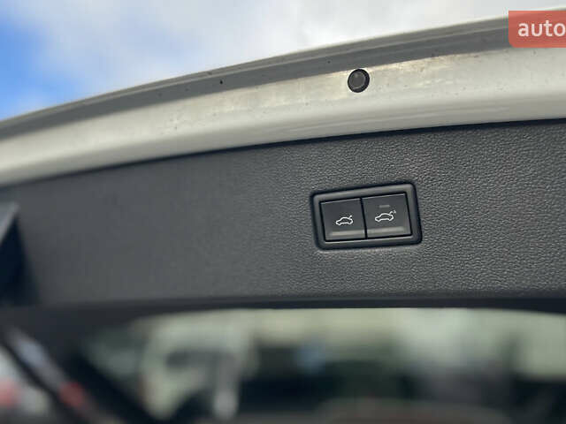 Белый Фольксваген Тигуан, объемом двигателя 1.98 л и пробегом 234 тыс. км за 32500 $, фото 12 на Automoto.ua