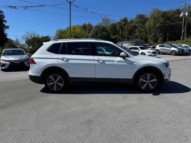 Белый Фольксваген Тигуан, объемом двигателя 2 л и пробегом 45 тыс. км за 8900 $, фото 7 на Automoto.ua