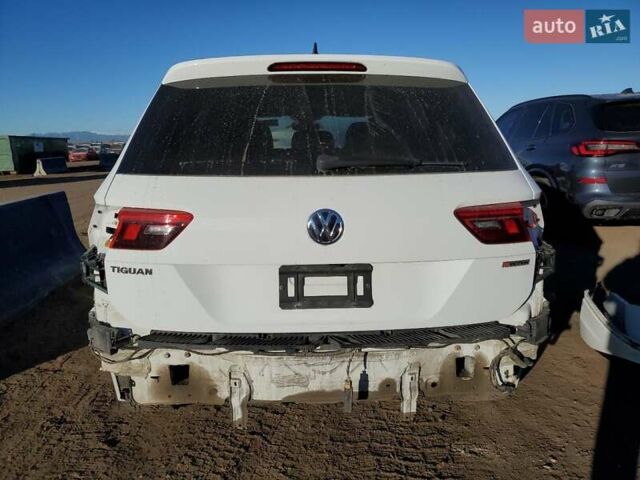 Білий Фольксваген Тігуан, об'ємом двигуна 1.98 л та пробігом 133 тис. км за 5500 $, фото 2 на Automoto.ua