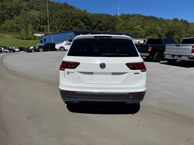 Белый Фольксваген Тигуан, объемом двигателя 2 л и пробегом 45 тыс. км за 8900 $, фото 5 на Automoto.ua