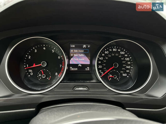 Білий Фольксваген Тігуан, об'ємом двигуна 2 л та пробігом 137 тис. км за 19350 $, фото 22 на Automoto.ua