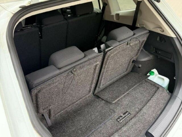 Білий Фольксваген Тігуан, об'ємом двигуна 2 л та пробігом 54 тис. км за 11700 $, фото 9 на Automoto.ua