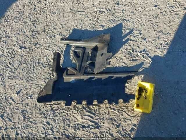 Білий Фольксваген Тігуан, об'ємом двигуна 0 л та пробігом 35 тис. км за 4000 $, фото 11 на Automoto.ua