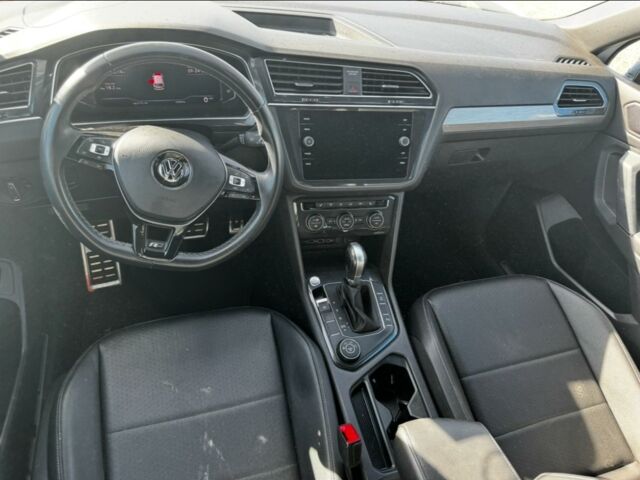 Белый Фольксваген Тигуан, объемом двигателя 2 л и пробегом 109 тыс. км за 17600 $, фото 7 на Automoto.ua