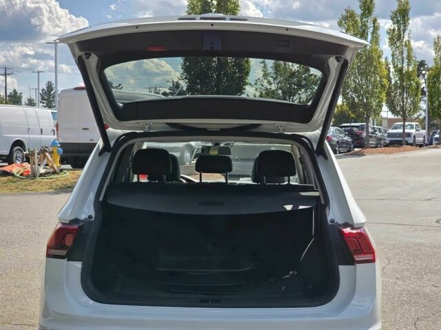 Білий Фольксваген Тігуан, об'ємом двигуна 2 л та пробігом 40 тис. км за 10000 $, фото 6 на Automoto.ua