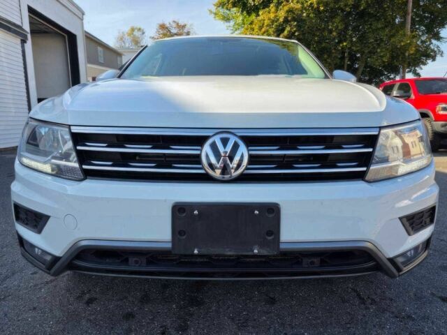 Белый Фольксваген Тигуан, объемом двигателя 2 л и пробегом 49 тыс. км за 14300 $, фото 1 на Automoto.ua