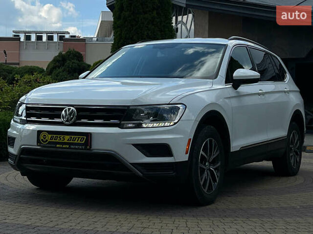 Білий Фольксваген Тігуан, об'ємом двигуна 2 л та пробігом 110 тис. км за 21850 $, фото 2 на Automoto.ua