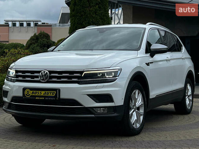 Білий Фольксваген Тігуан, об'ємом двигуна 1.97 л та пробігом 191 тис. км за 27500 $, фото 2 на Automoto.ua