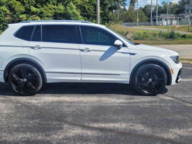 Білий Фольксваген Тігуан, об'ємом двигуна 2 л та пробігом 43 тис. км за 13000 $, фото 5 на Automoto.ua