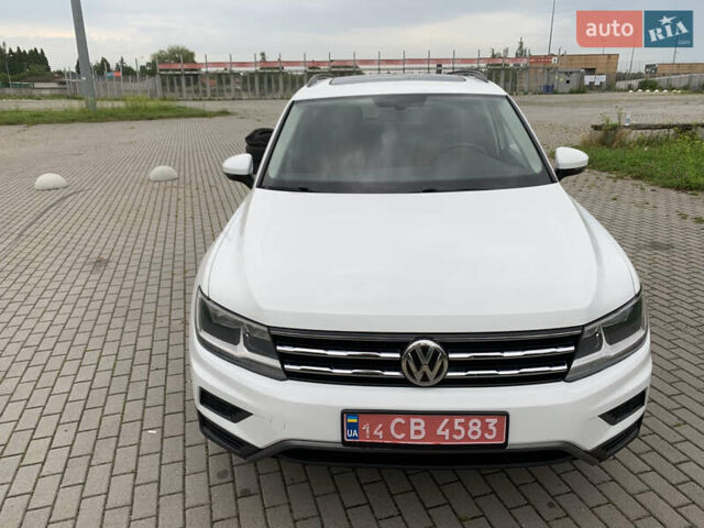 Белый Фольксваген Тигуан, объемом двигателя 2 л и пробегом 113 тыс. км за 21300 $, фото 13 на Automoto.ua