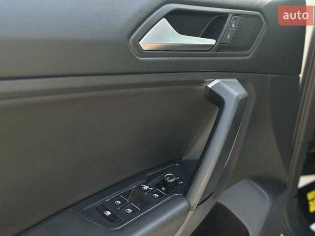 Белый Фольксваген Тигуан, объемом двигателя 1.98 л и пробегом 123 тыс. км за 21800 $, фото 8 на Automoto.ua