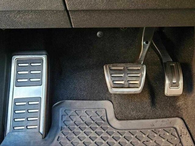 Белый Фольксваген Тигуан, объемом двигателя 2 л и пробегом 85 тыс. км за 17000 $, фото 8 на Automoto.ua