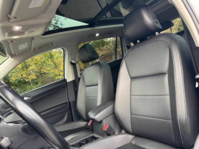 Белый Фольксваген Тигуан, объемом двигателя 2 л и пробегом 50 тыс. км за 6700 $, фото 10 на Automoto.ua