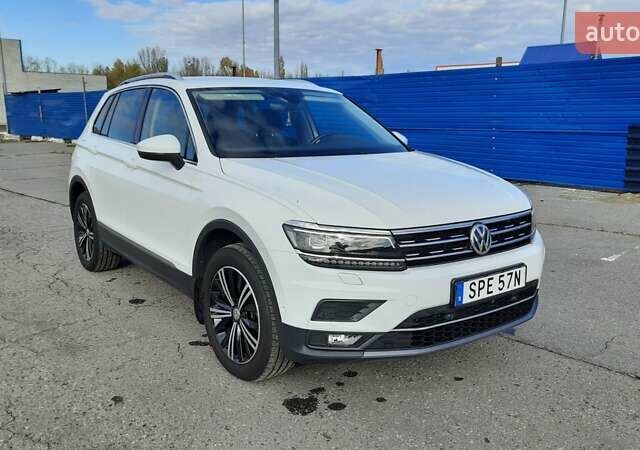 Белый Фольксваген Тигуан, объемом двигателя 1.98 л и пробегом 185 тыс. км за 27500 $, фото 17 на Automoto.ua