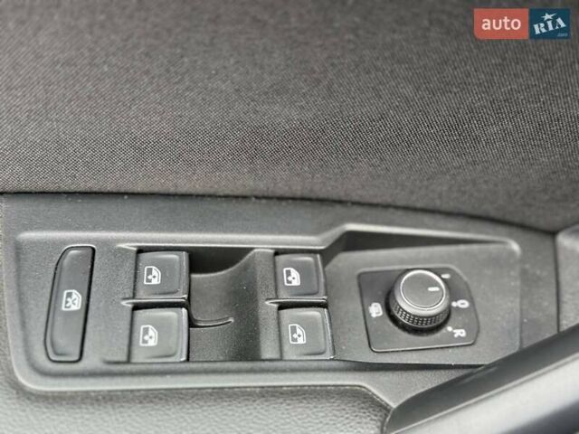 Белый Фольксваген Тигуан, объемом двигателя 1.97 л и пробегом 93 тыс. км за 31990 $, фото 15 на Automoto.ua