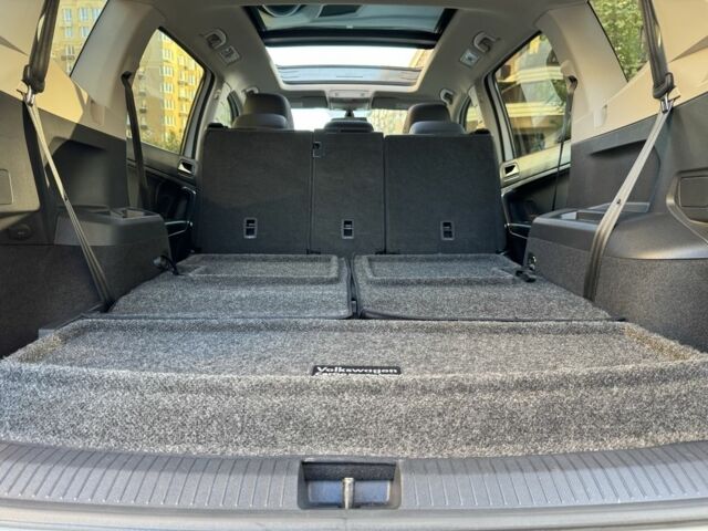 Білий Фольксваген Тігуан, об'ємом двигуна 2 л та пробігом 103 тис. км за 21000 $, фото 16 на Automoto.ua