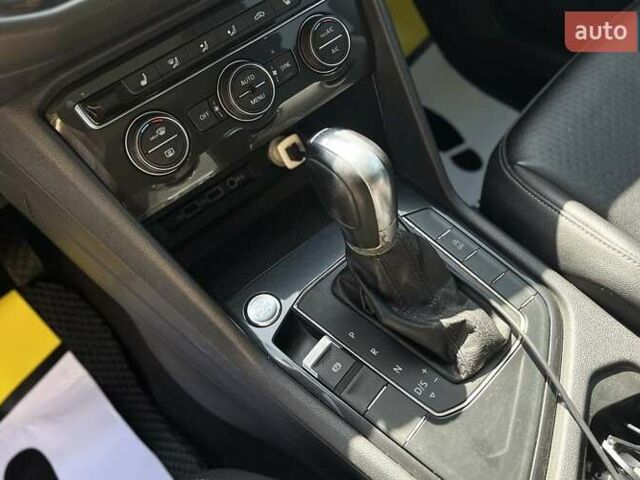 Белый Фольксваген Тигуан, объемом двигателя 1.98 л и пробегом 123 тыс. км за 21800 $, фото 19 на Automoto.ua