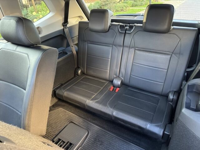 Білий Фольксваген Тігуан, об'ємом двигуна 2 л та пробігом 103 тис. км за 21000 $, фото 18 на Automoto.ua