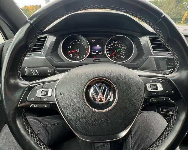 Белый Фольксваген Тигуан, объемом двигателя 1.98 л и пробегом 133 тыс. км за 22500 $, фото 41 на Automoto.ua