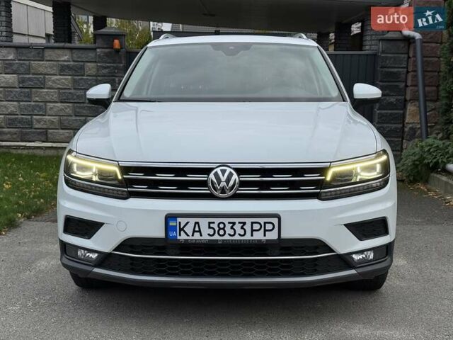 Белый Фольксваген Тигуан, объемом двигателя 2 л и пробегом 204 тыс. км за 23000 $, фото 13 на Automoto.ua