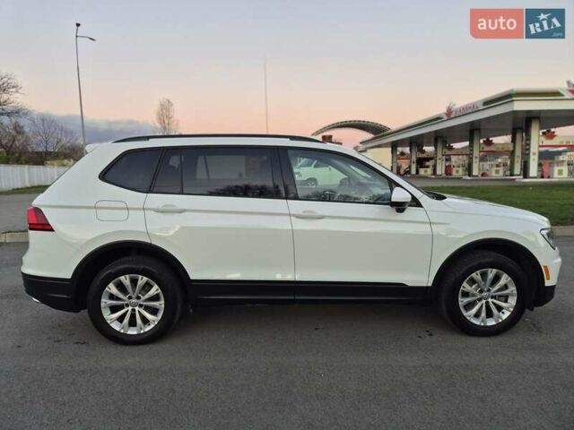 Білий Фольксваген Тігуан, об'ємом двигуна 1.98 л та пробігом 90 тис. км за 17800 $, фото 6 на Automoto.ua
