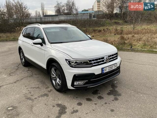 Белый Фольксваген Тигуан, объемом двигателя 1.98 л и пробегом 68 тыс. км за 19900 $, фото 48 на Automoto.ua