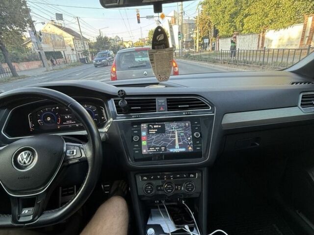 Белый Фольксваген Тигуан, объемом двигателя 2 л и пробегом 145 тыс. км за 24000 $, фото 9 на Automoto.ua