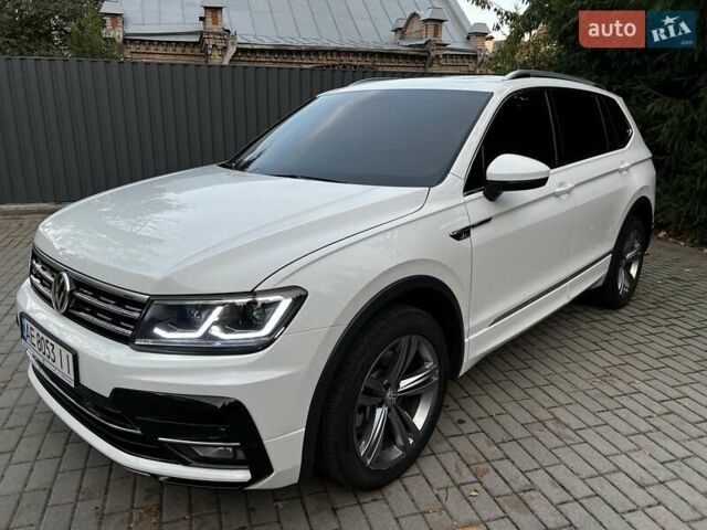 Белый Фольксваген Тигуан, объемом двигателя 1.98 л и пробегом 55 тыс. км за 27999 $, фото 95 на Automoto.ua