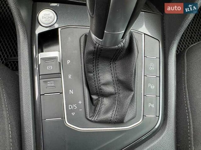 Белый Фольксваген Тигуан, объемом двигателя 2 л и пробегом 204 тыс. км за 23000 $, фото 39 на Automoto.ua