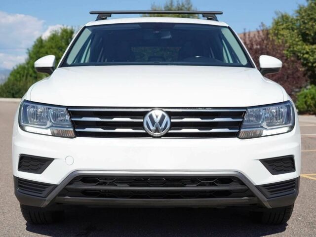 Белый Фольксваген Тигуан, объемом двигателя 2 л и пробегом 30 тыс. км за 8000 $, фото 1 на Automoto.ua