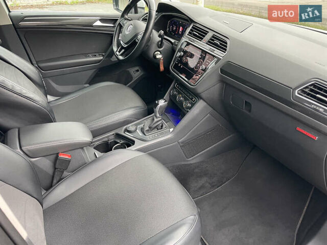 Белый Фольксваген Тигуан, объемом двигателя 1.98 л и пробегом 92 тыс. км за 31900 $, фото 17 на Automoto.ua