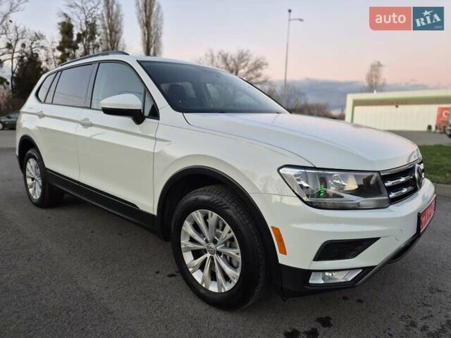 Білий Фольксваген Тігуан, об'ємом двигуна 1.98 л та пробігом 90 тис. км за 17800 $, фото 7 на Automoto.ua