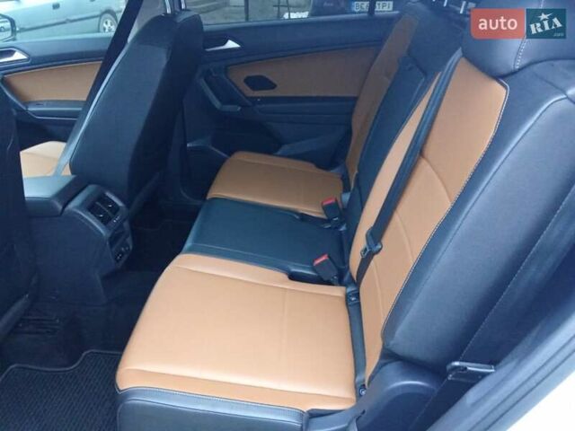 Белый Фольксваген Тигуан, объемом двигателя 1.97 л и пробегом 105 тыс. км за 18200 $, фото 15 на Automoto.ua