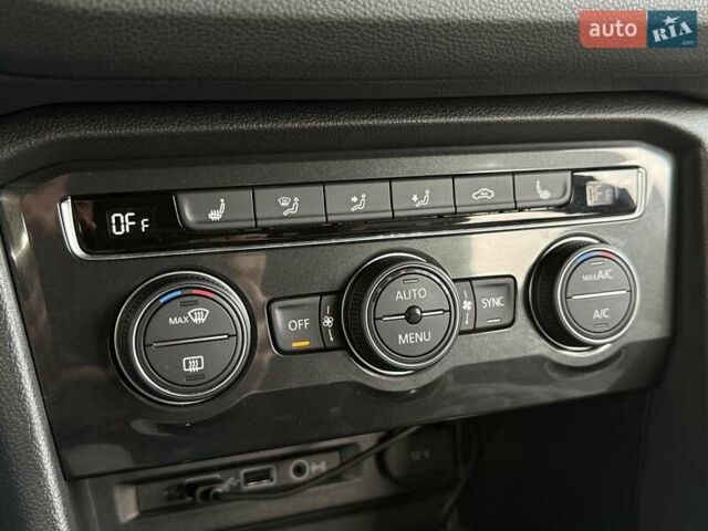 Белый Фольксваген Тигуан, объемом двигателя 1.98 л и пробегом 58 тыс. км за 25000 $, фото 20 на Automoto.ua