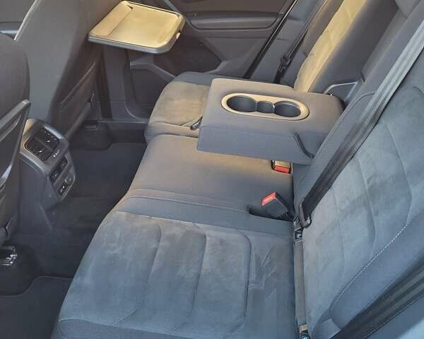 Белый Фольксваген Тигуан, объемом двигателя 2 л и пробегом 180 тыс. км за 24500 $, фото 15 на Automoto.ua