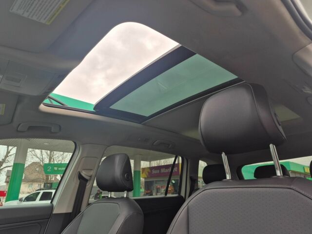 Белый Фольксваген Тигуан, объемом двигателя 2 л и пробегом 99 тыс. км за 17900 $, фото 21 на Automoto.ua