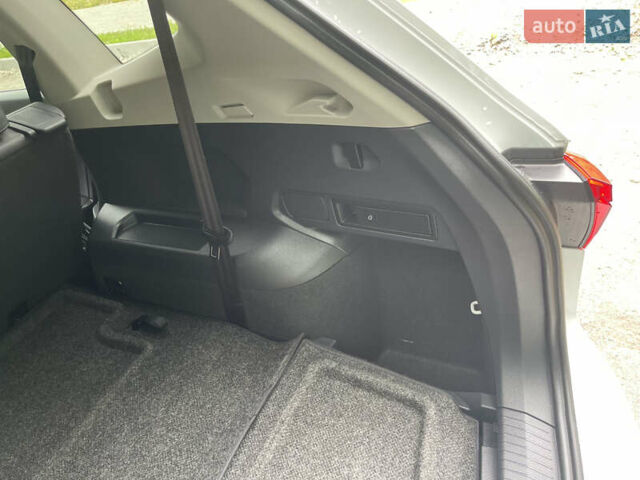 Білий Фольксваген Тігуан, об'ємом двигуна 1.98 л та пробігом 100 тис. км за 20500 $, фото 32 на Automoto.ua