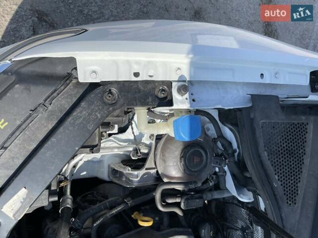 Белый Фольксваген Тигуан, объемом двигателя 1.98 л и пробегом 144 тыс. км за 21900 $, фото 10 на Automoto.ua