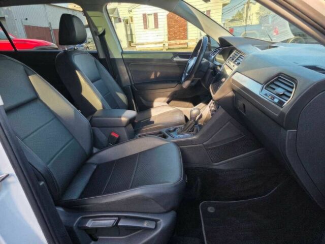 Белый Фольксваген Тигуан, объемом двигателя 2 л и пробегом 49 тыс. км за 14300 $, фото 11 на Automoto.ua