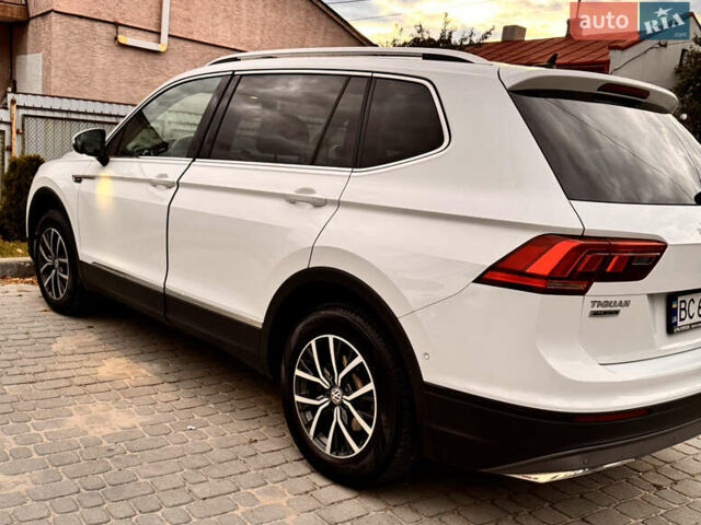 Белый Фольксваген Тигуан, объемом двигателя 1.98 л и пробегом 156 тыс. км за 28800 $, фото 5 на Automoto.ua