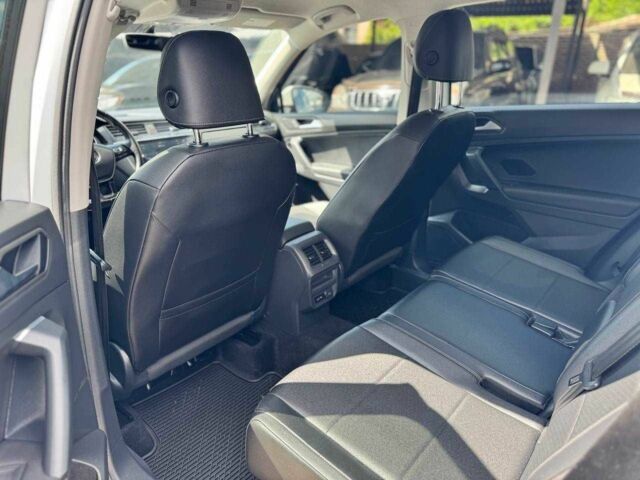 Білий Фольксваген Тігуан, об'ємом двигуна 2 л та пробігом 105 тис. км за 19500 $, фото 15 на Automoto.ua