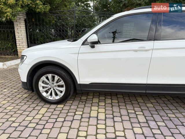 Белый Фольксваген Тигуан, объемом двигателя 1.98 л и пробегом 94 тыс. км за 17500 $, фото 5 на Automoto.ua