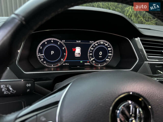 Белый Фольксваген Тигуан, объемом двигателя 1.98 л и пробегом 55 тыс. км за 27999 $, фото 82 на Automoto.ua