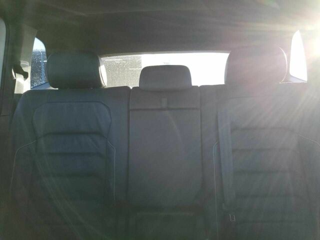 Білий Фольксваген Тігуан, об'ємом двигуна 2 л та пробігом 83 тис. км за 4000 $, фото 8 на Automoto.ua