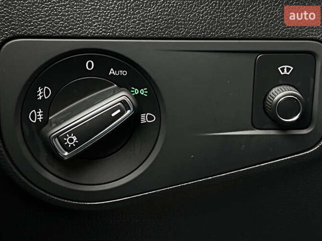 Білий Фольксваген Тігуан, об'ємом двигуна 1.97 л та пробігом 191 тис. км за 27500 $, фото 17 на Automoto.ua