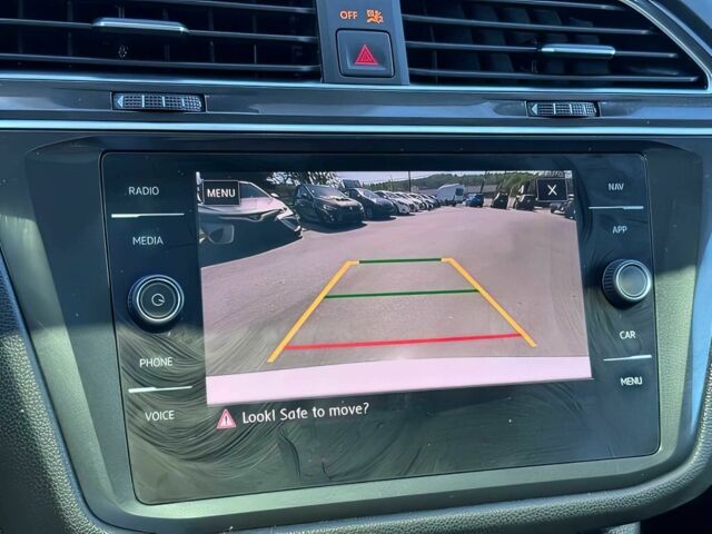 Белый Фольксваген Тигуан, объемом двигателя 2 л и пробегом 45 тыс. км за 8900 $, фото 10 на Automoto.ua