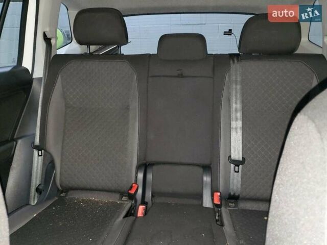 Белый Фольксваген Тигуан, объемом двигателя 1.98 л и пробегом 85 тыс. км за 3000 $, фото 9 на Automoto.ua