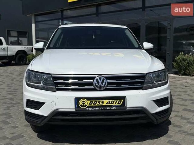 Белый Фольксваген Тигуан, объемом двигателя 1.98 л и пробегом 123 тыс. км за 21800 $, фото 1 на Automoto.ua