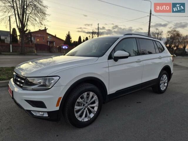 Білий Фольксваген Тігуан, об'ємом двигуна 1.98 л та пробігом 90 тис. км за 17800 $, фото 1 на Automoto.ua